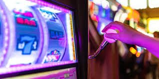 Live dealer casino stream on apk 6 for Filipino players